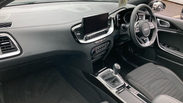 Kia Ceed 1.5T GDi ISG 138 GT-Line 5dr Petrol Hatchback